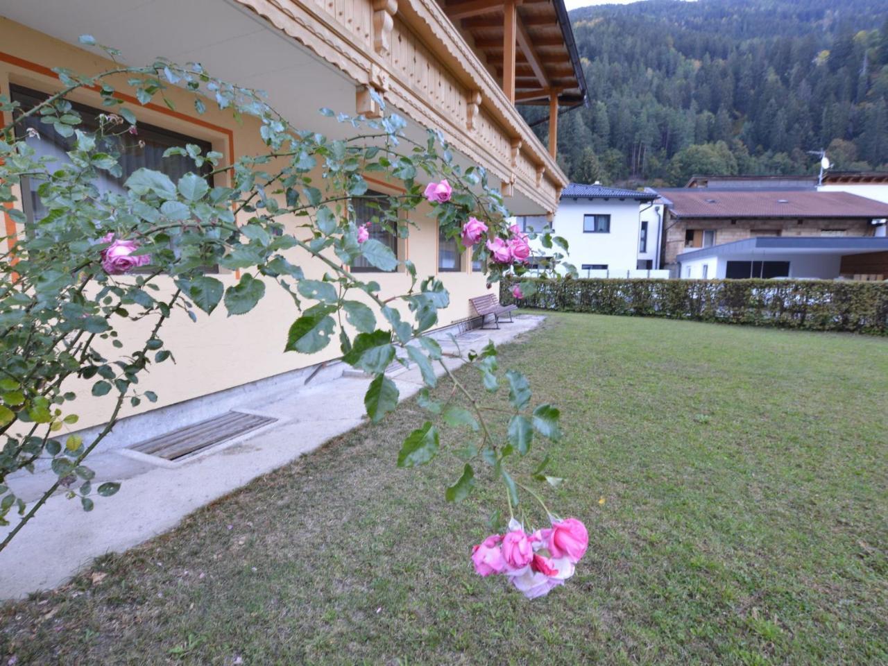 Cozy Apartment In Oetz Close To Ski Area Eksteriør bilde